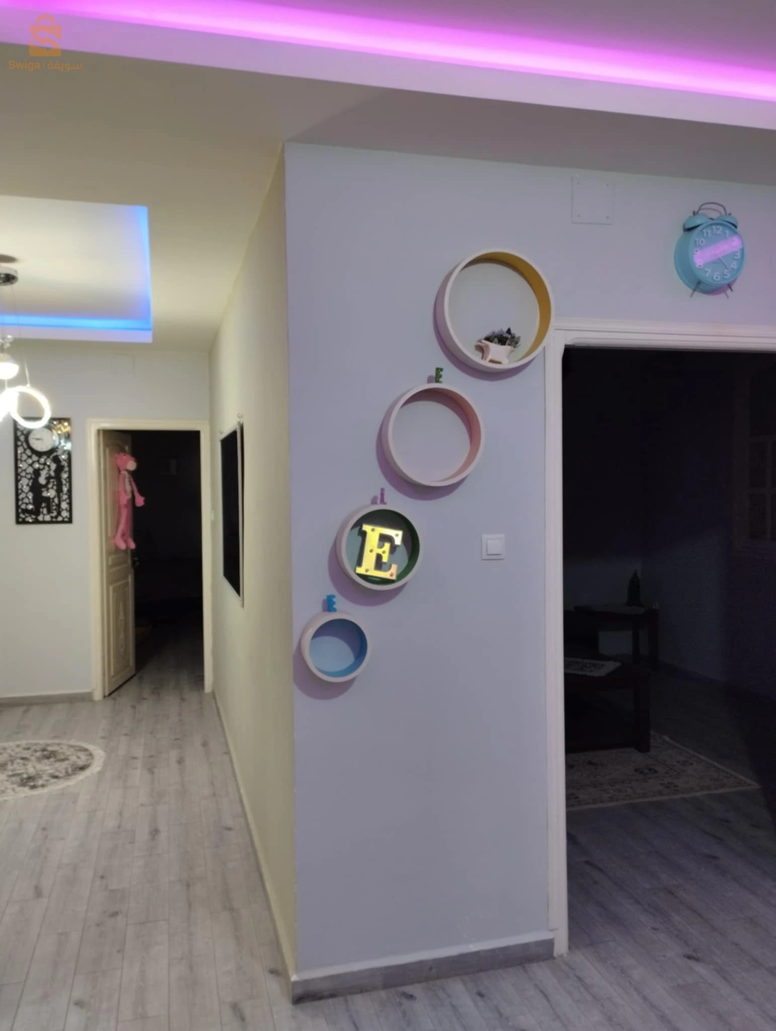فيلا للبيع 3 طوابق مفرشة 
0542277861