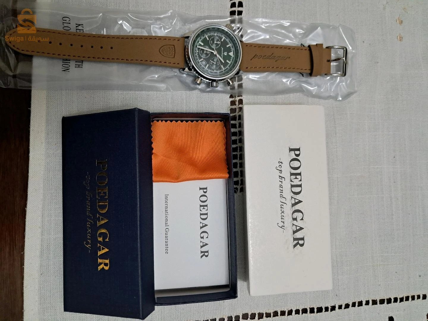 montre poedagar avec dateur et chronographe