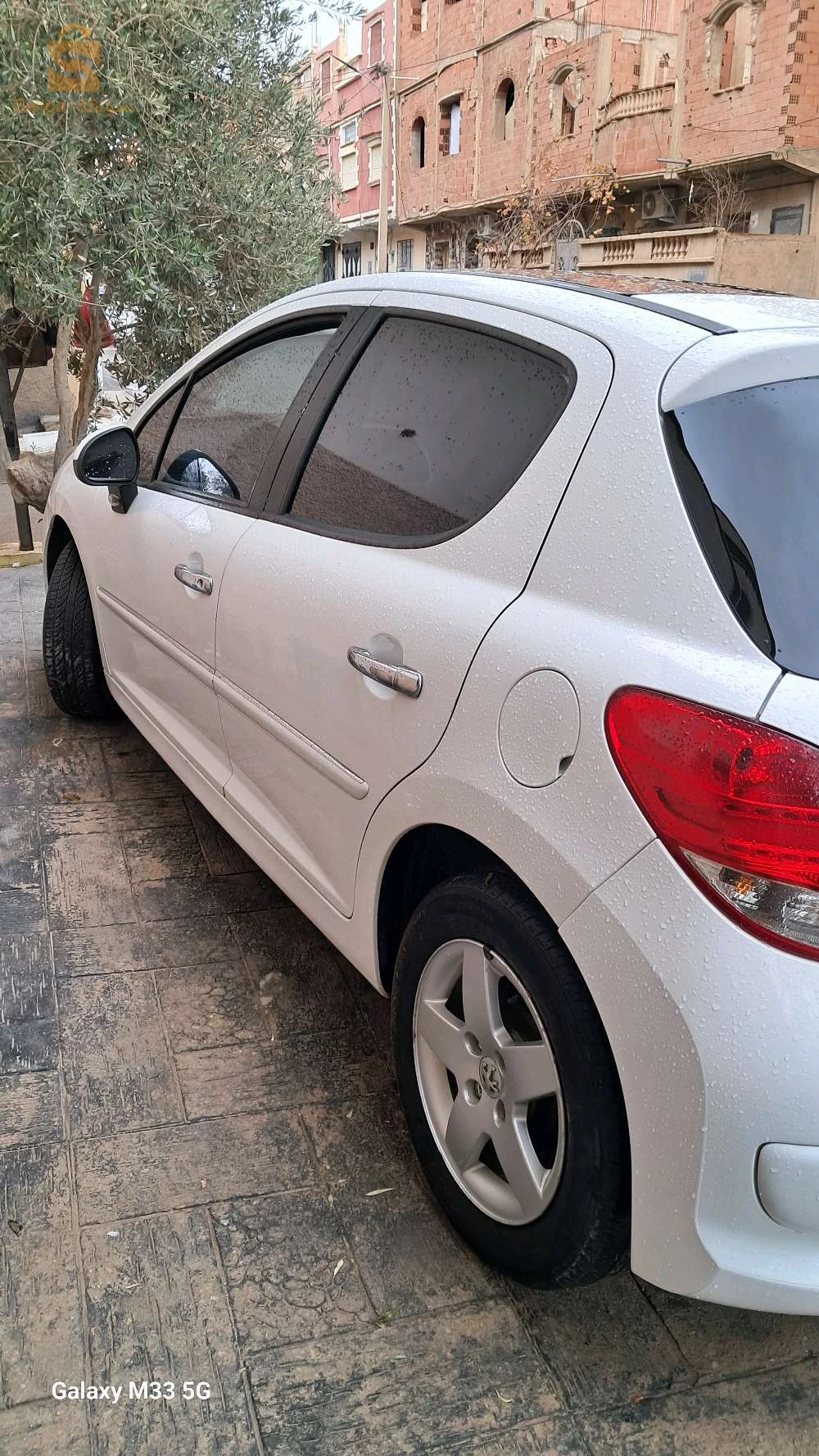 بيجو 207 2011 20 سعيدة