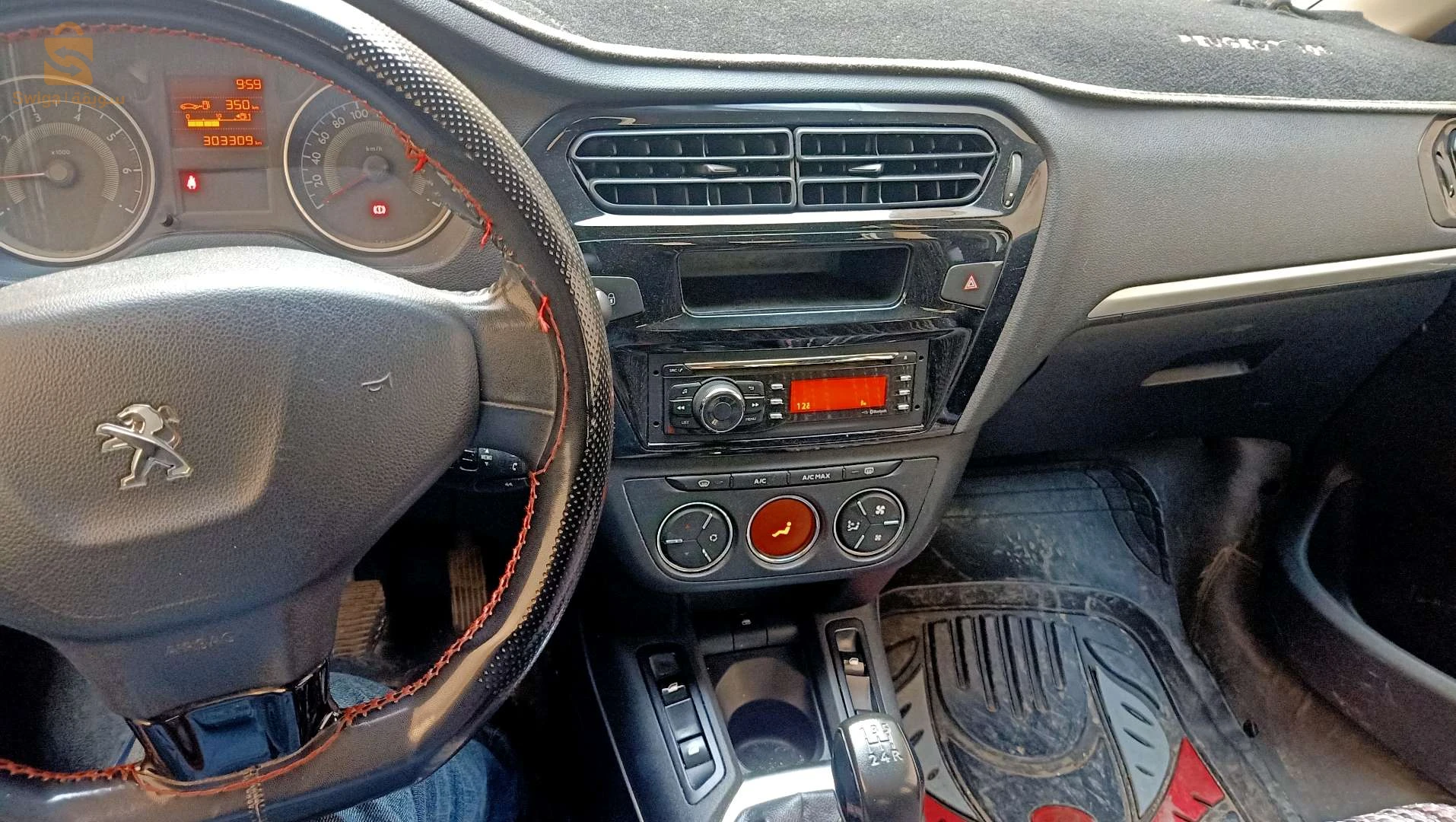 Peugeot 301 2015 5 BATNA