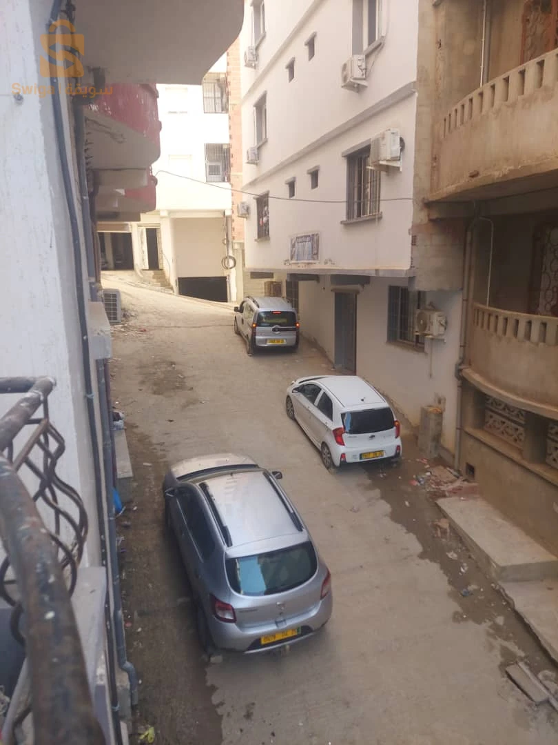 بيع شقة f2. جيجل ولاد بونار مجهزة