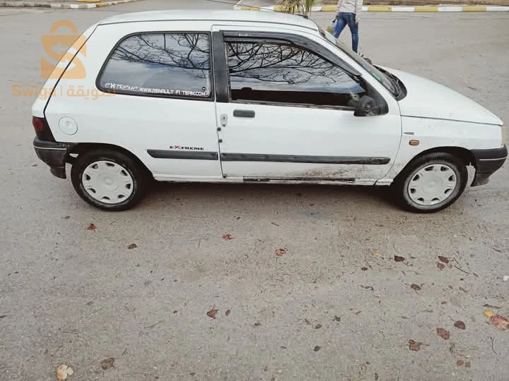 Renault Clio 1994 5 BATNA
