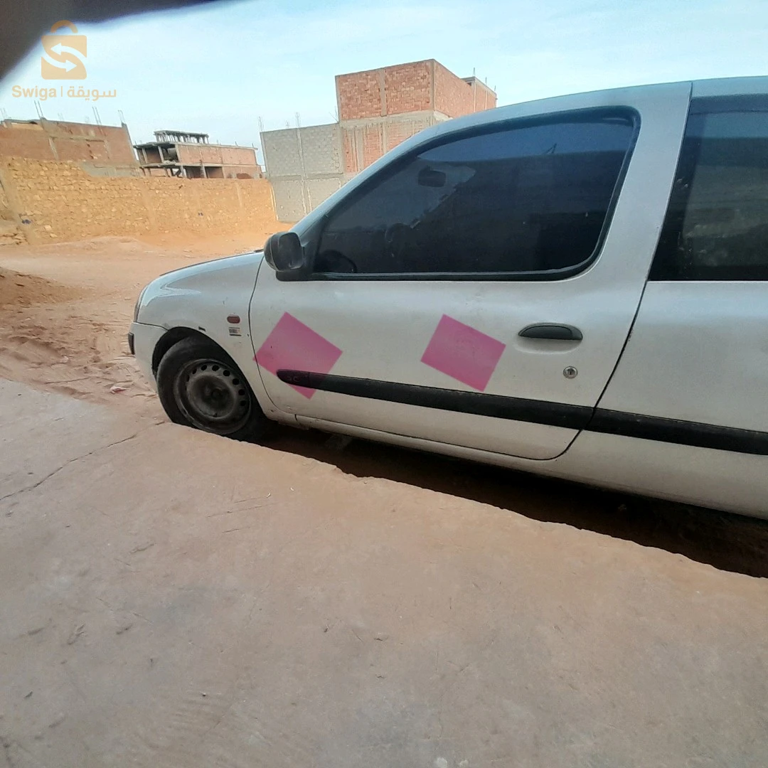 رينو Clio 2 2001 47 غرداية