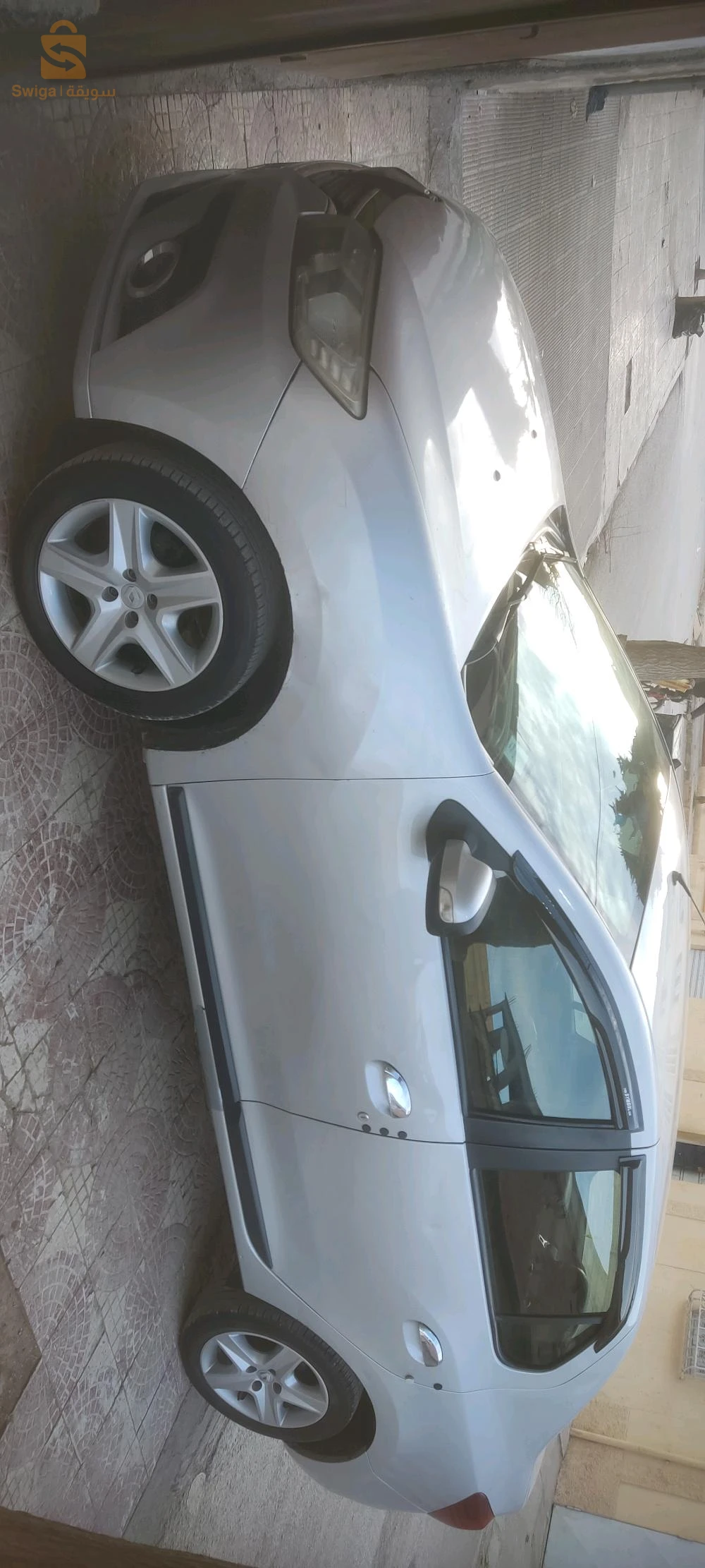 Renault SYMBOL 2017 4 OUM EL BOUAGHI