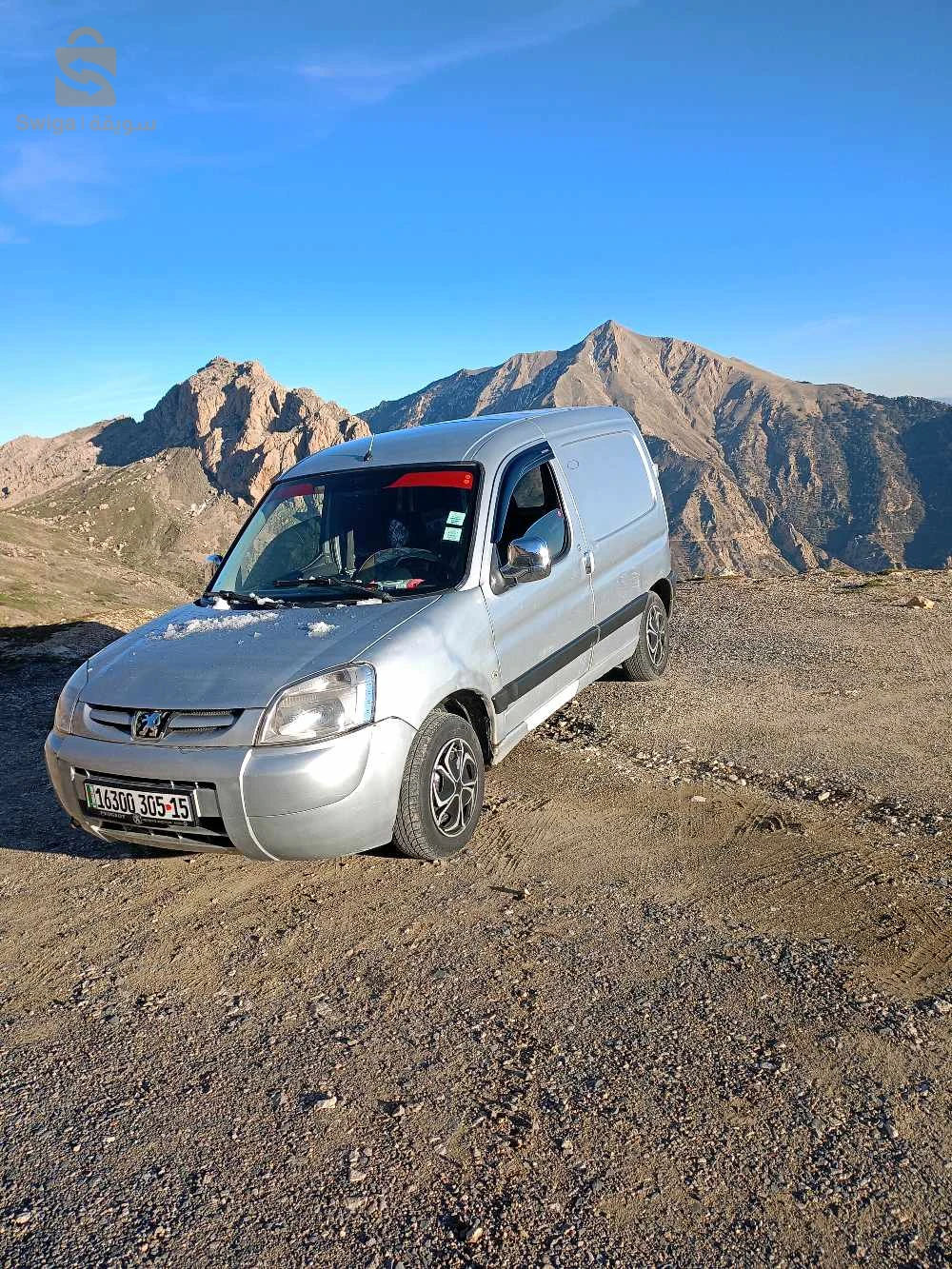 partenaires la tout 2005