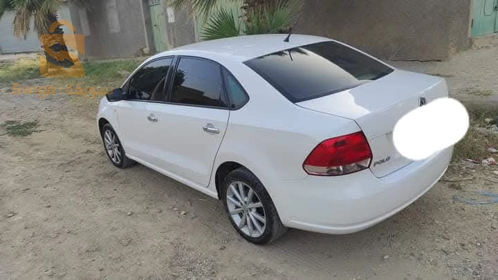 فولكس واجن Polo 2015 40 خنشلة