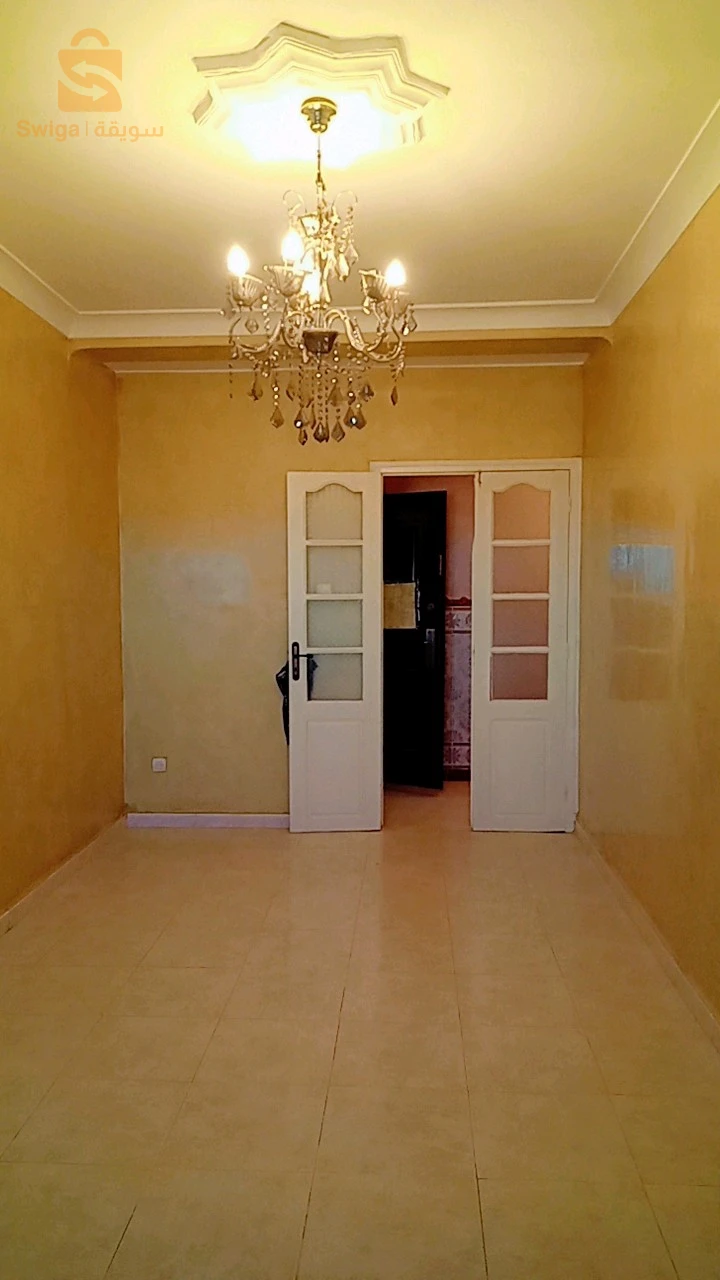 avendre Apparemment 3em étage f3