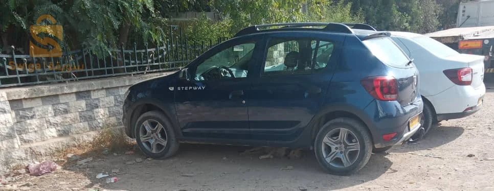 Dacia stepway sandero 01ere Main a vendre, 00 peinture. 00 froid. la toute option +alarme et boule d'atlage.