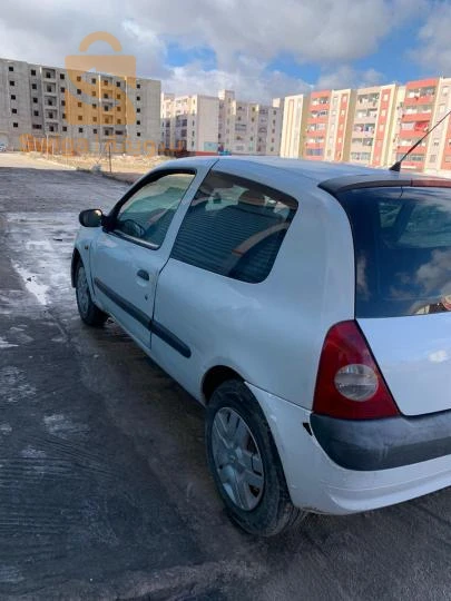 فيها كابو ومالة وشوية فل لال اريار