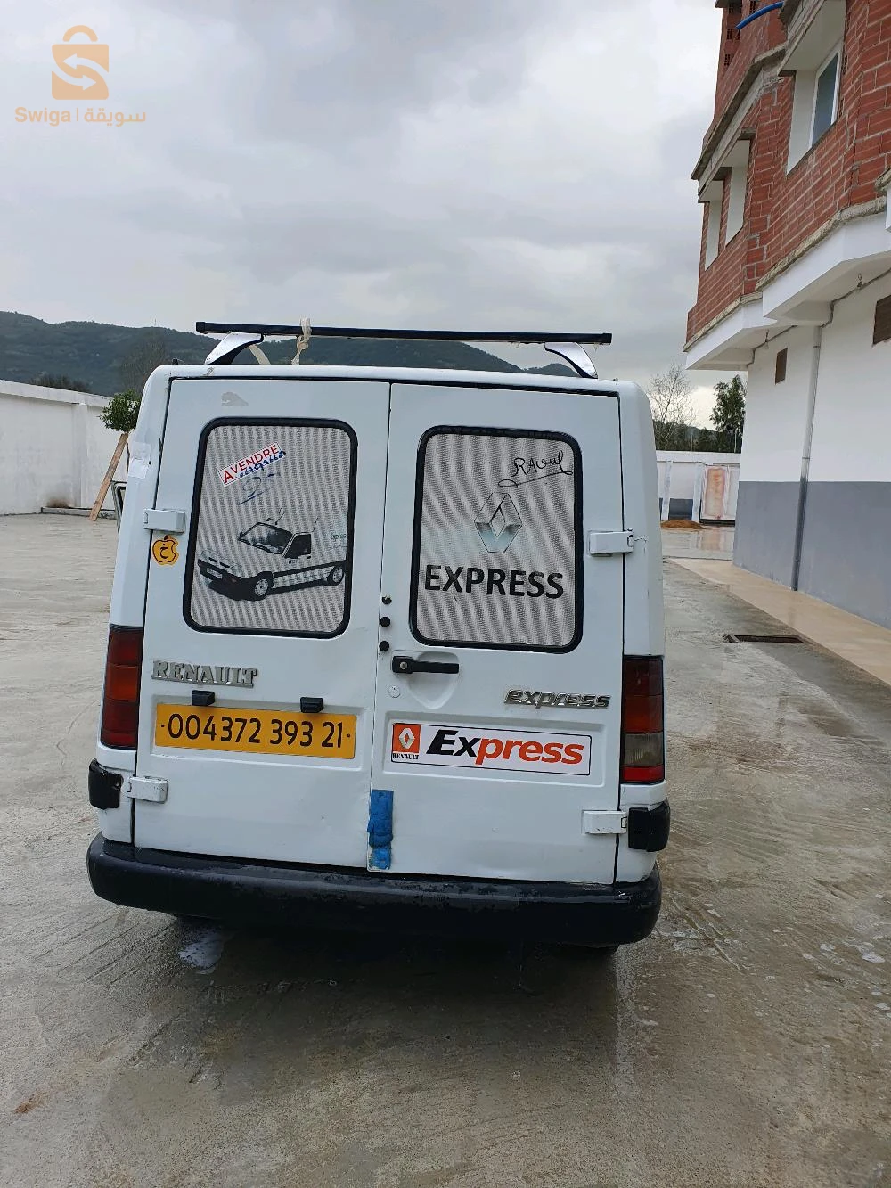 رينو Express 21 سكيكدة