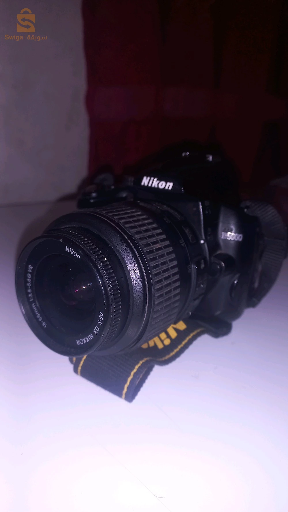 Nikon D5000