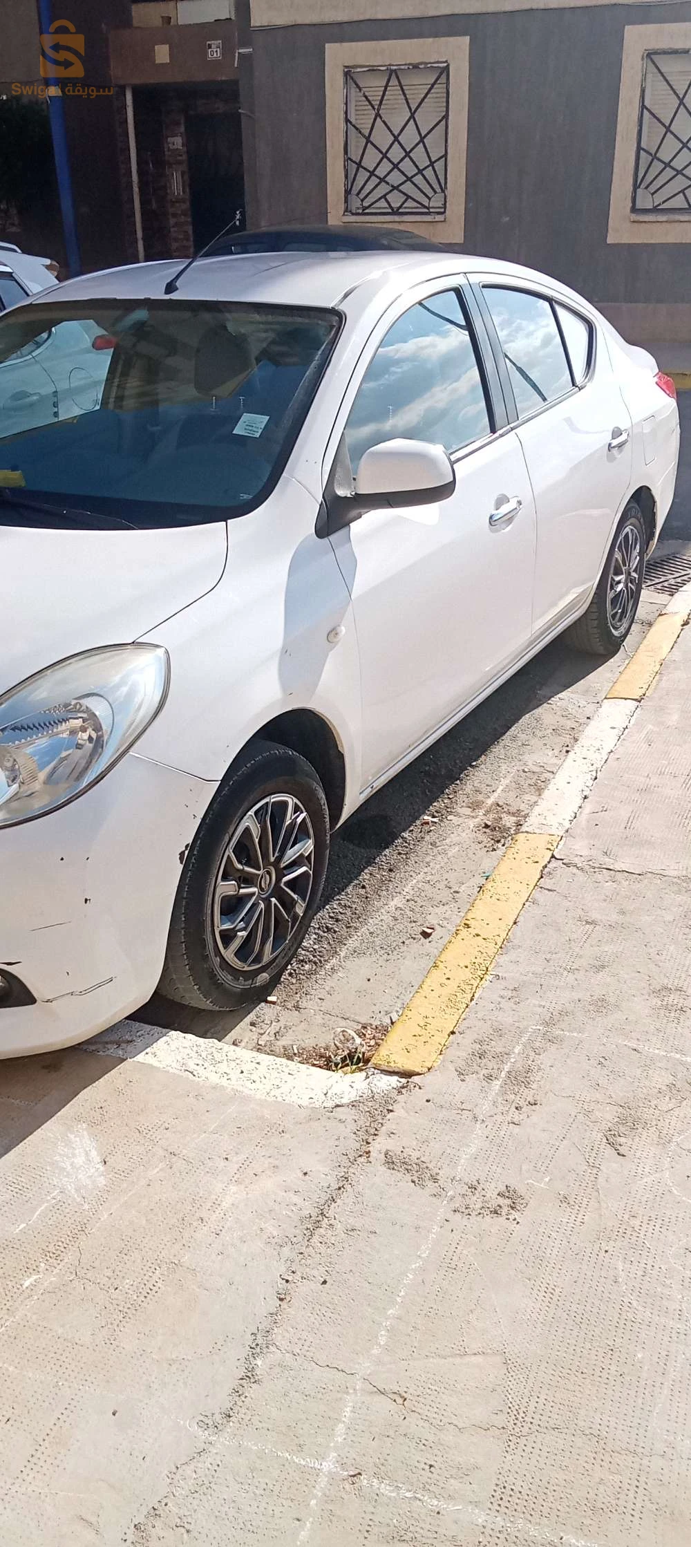 نيسان Sunny 2013 10 البويرة