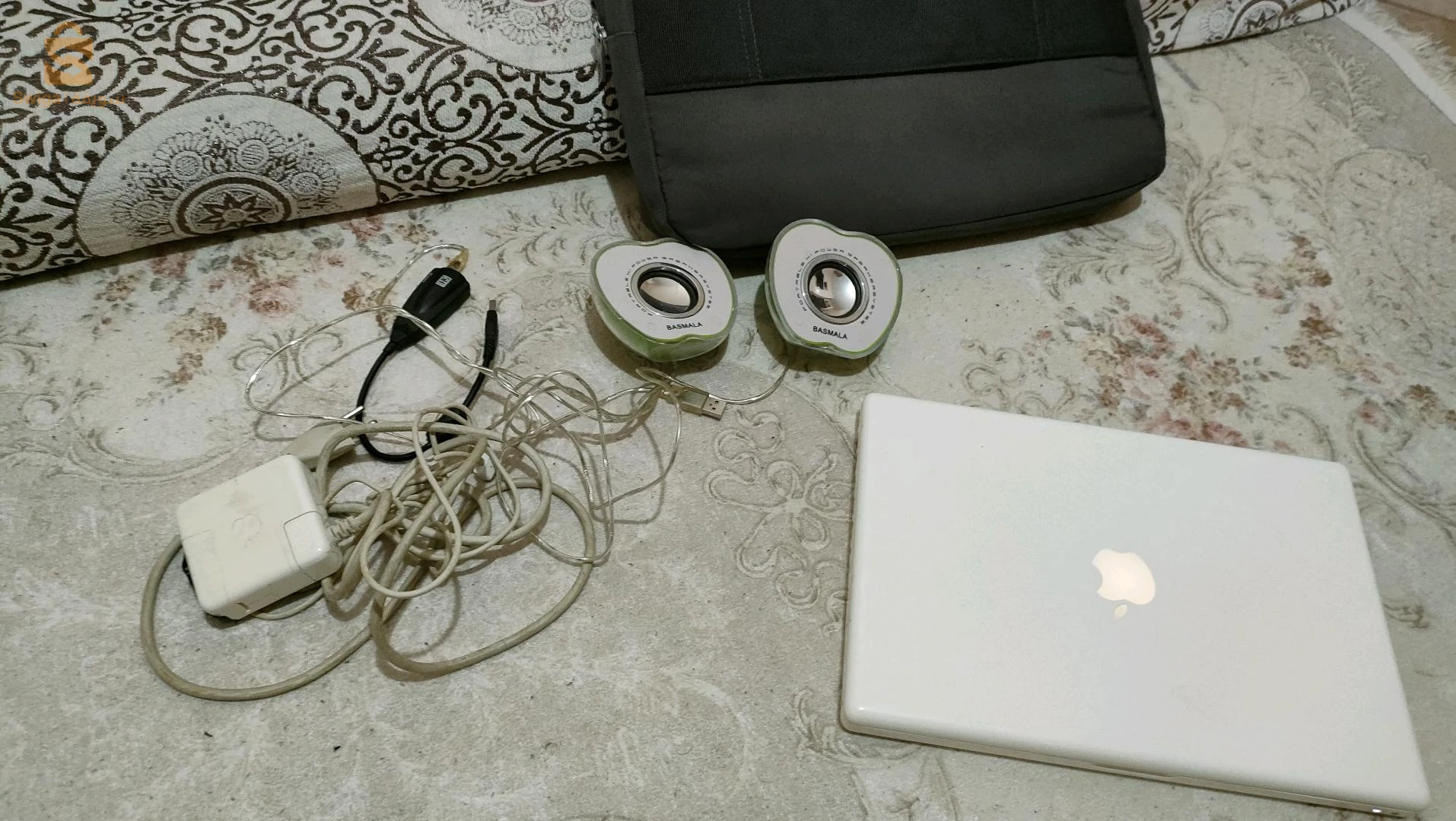MacBook