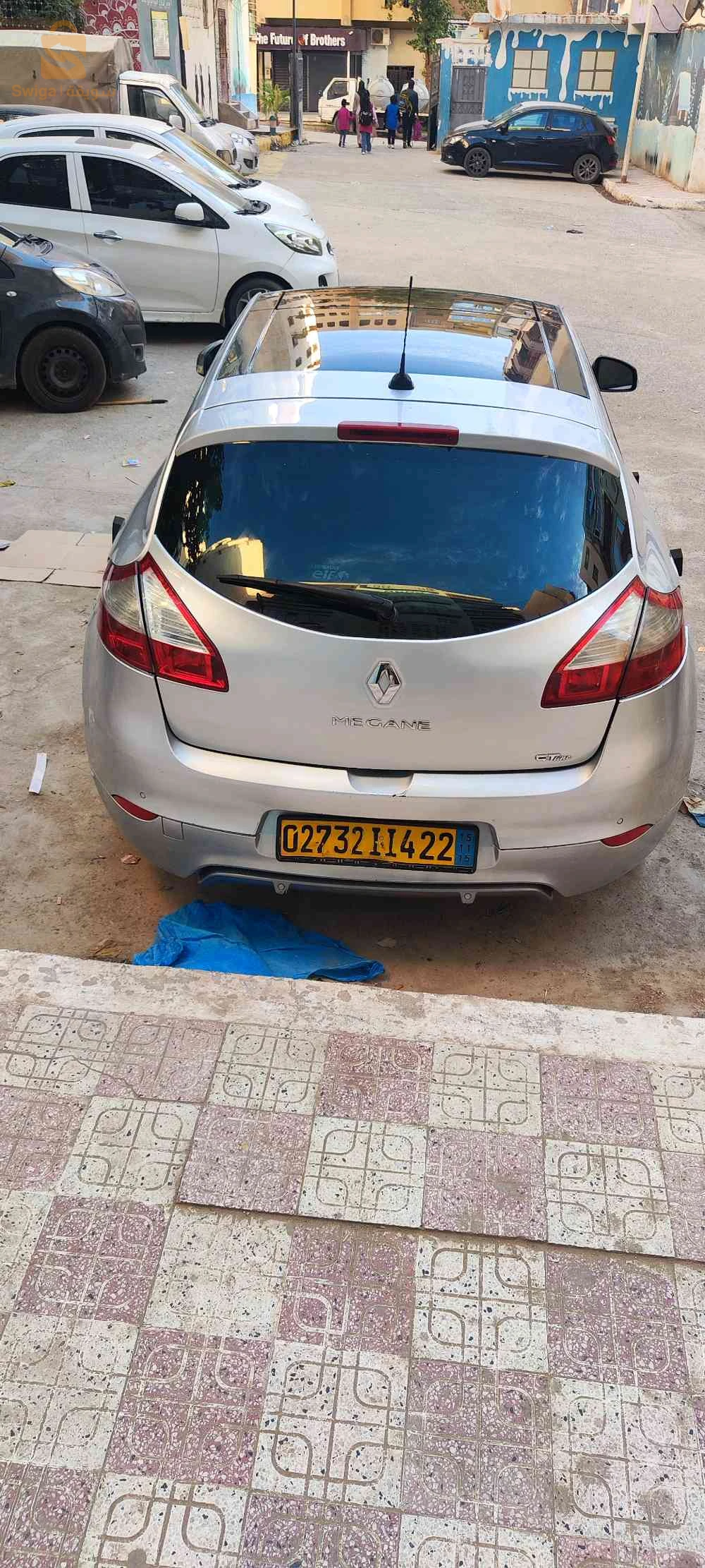 Mégane 3 francée gris métallisé