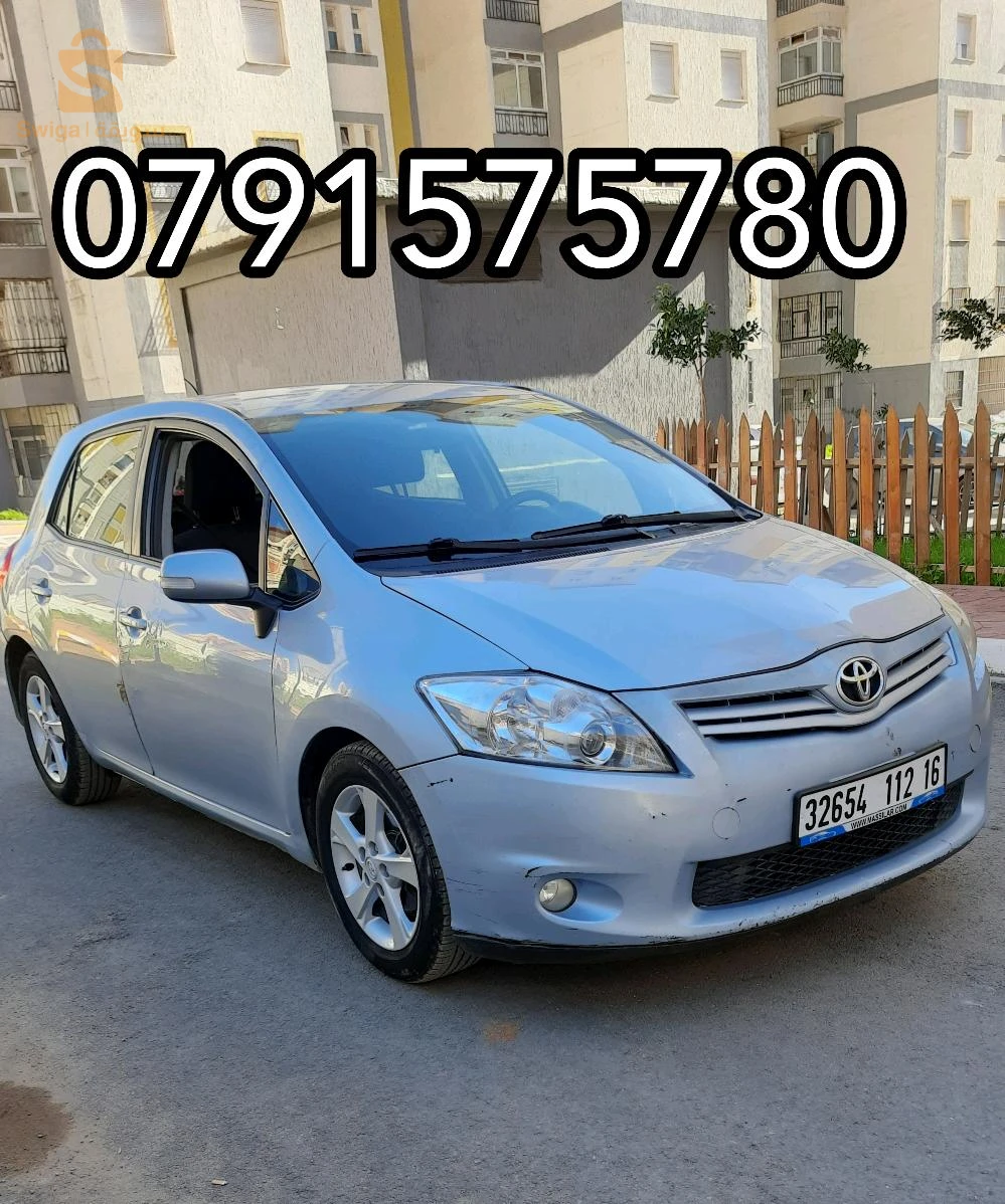 Toyota Auris 2012