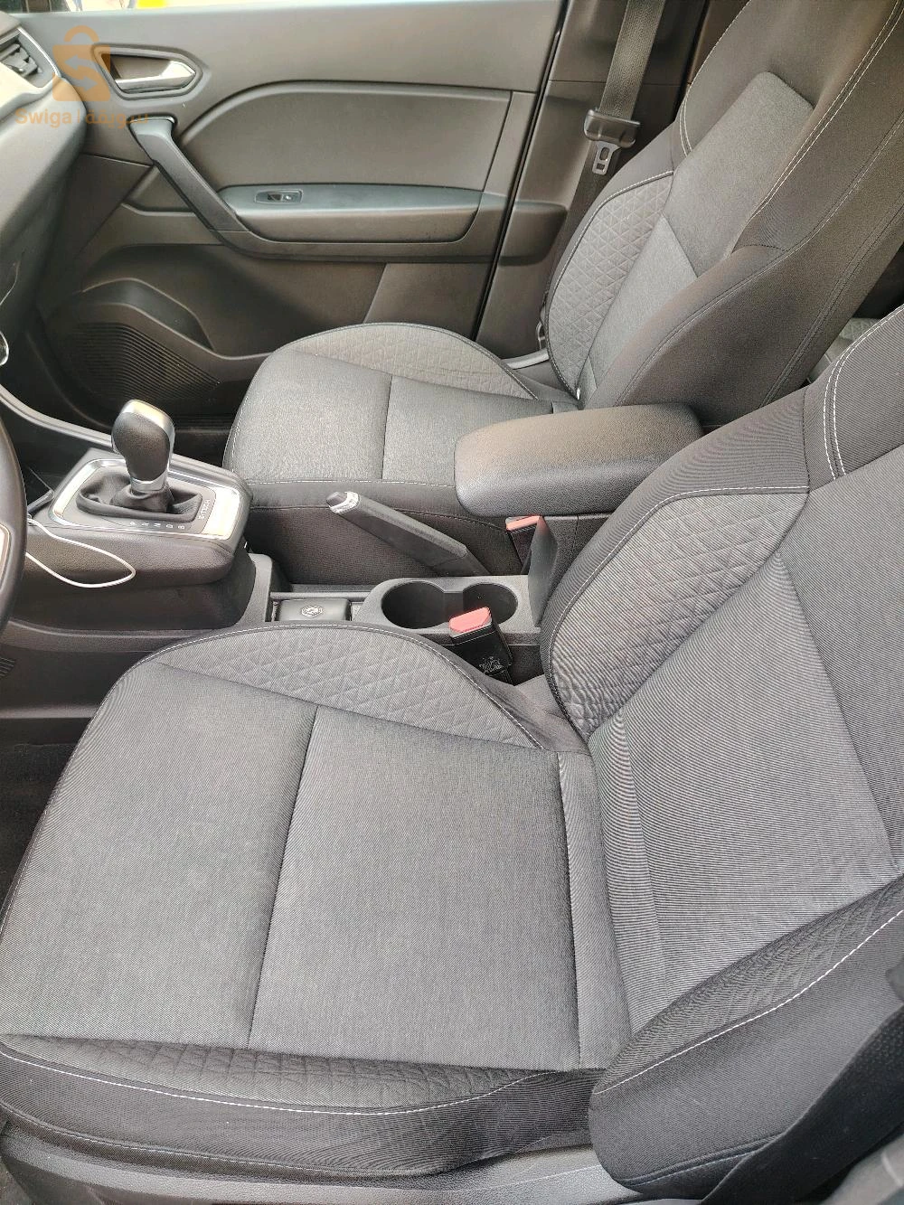 رينو Captur 2022 25 قسنطينة