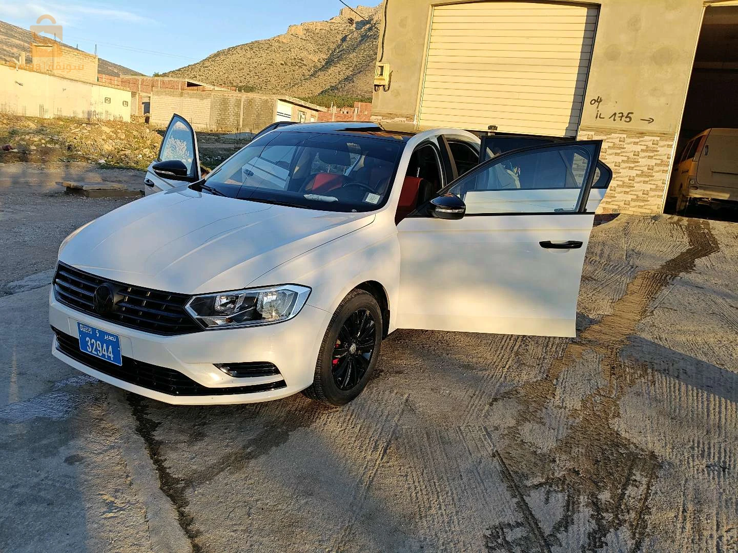 فولكس واجن Bora 2024 4 ام البواقي