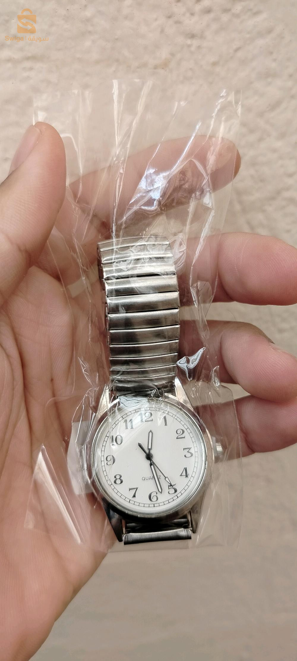 ساعة كلاسيك انيقة