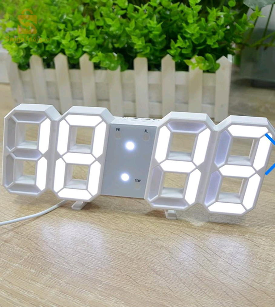 ساعة رقمية انيقة ✨ 
سعر بالجميع `