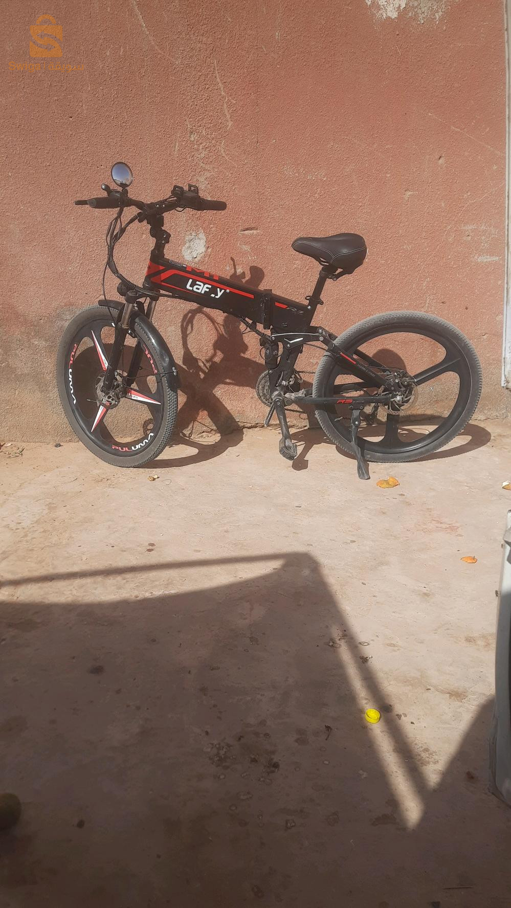 خصني محرك تاع درجة كهربائية 48v  كيما لي فصورة لي عندو حاب يبيع يتواصل معايا