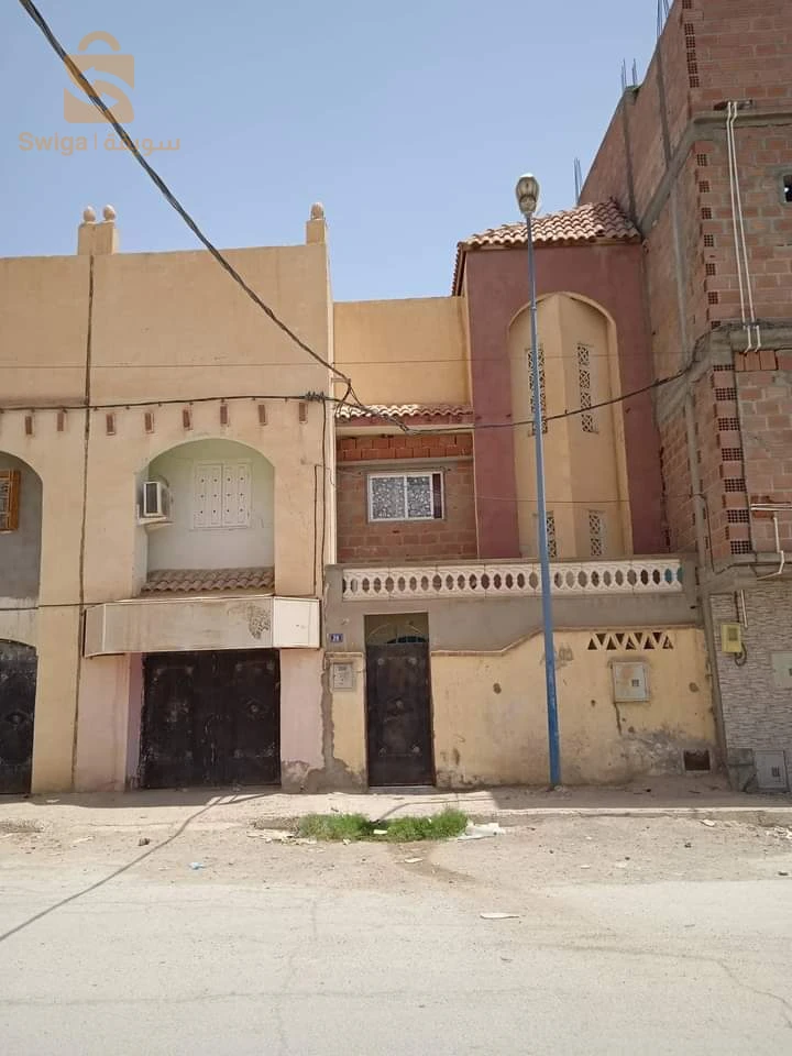 طابق فيلا للبيع