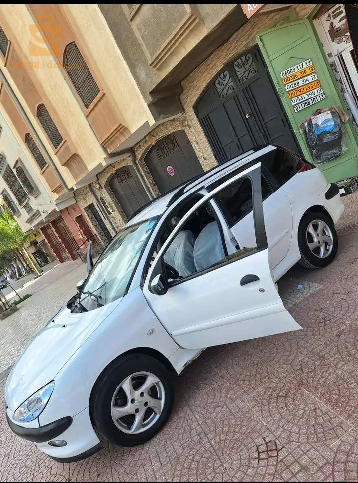 بيجو 206 2003 38 تيسمسيلت