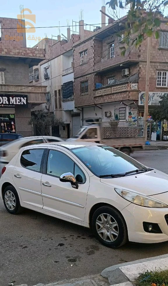بيجو 207 2012 28 المسيلة