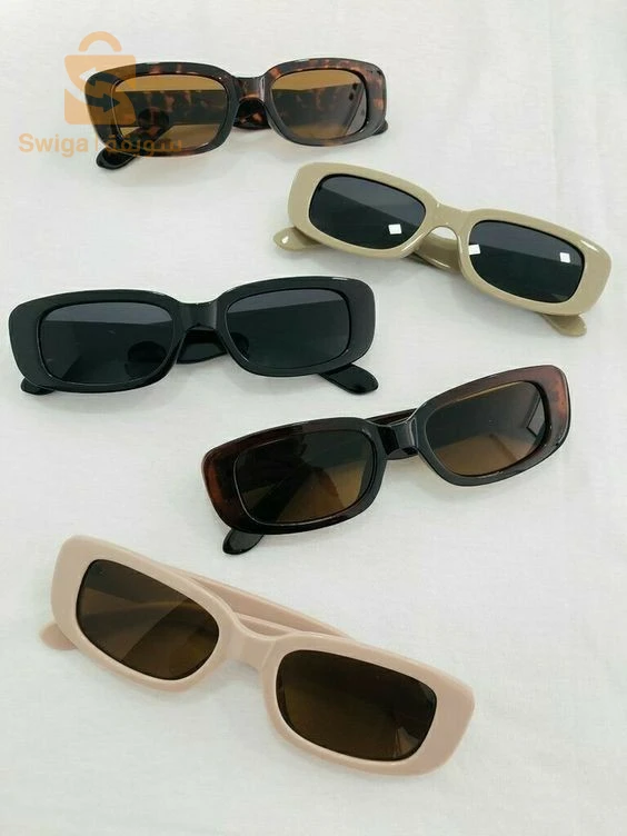 Lunettes de soleil disponible en plusieurs couleurs et très bonne qualité