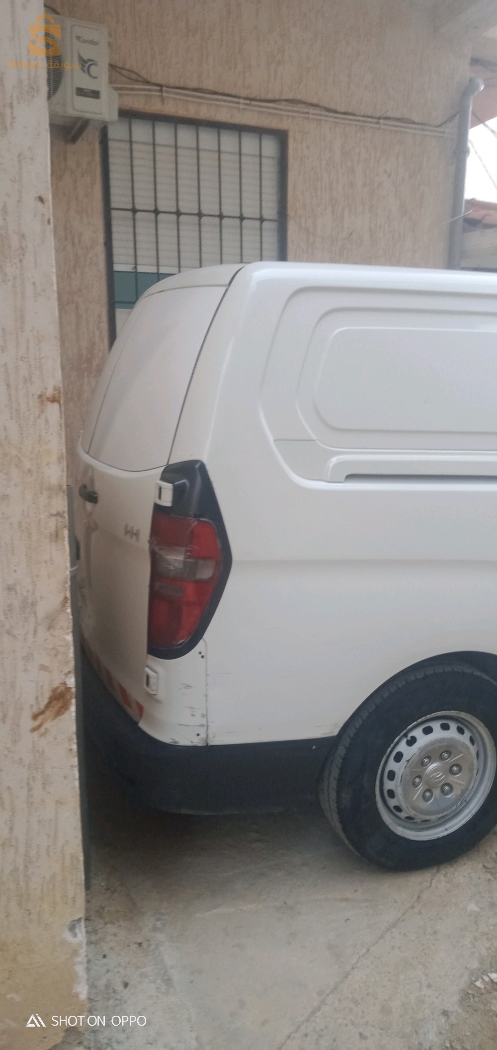 Hyundai H-1 2011 35 BOUMERDES