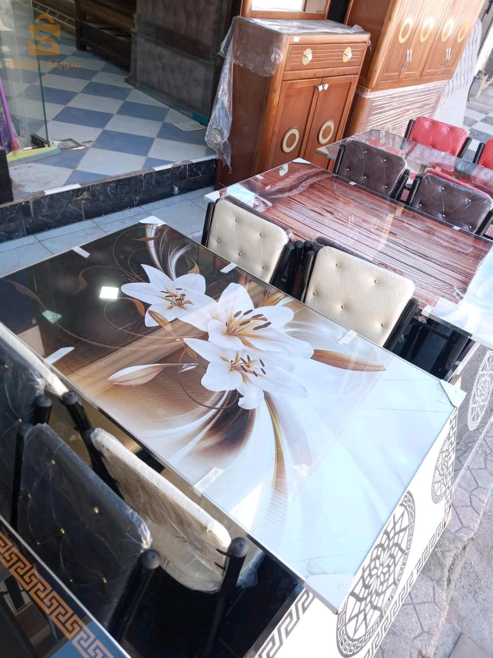 طاولات الأكل 3 D