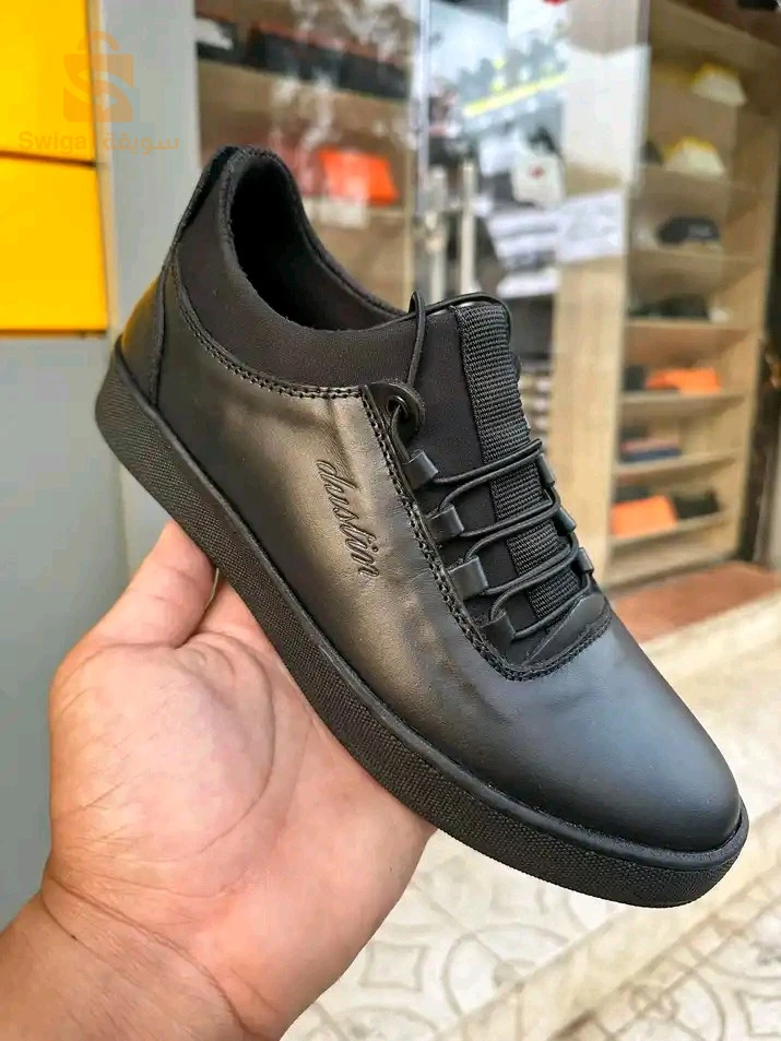 حذاء رجالي أنيق ومريح