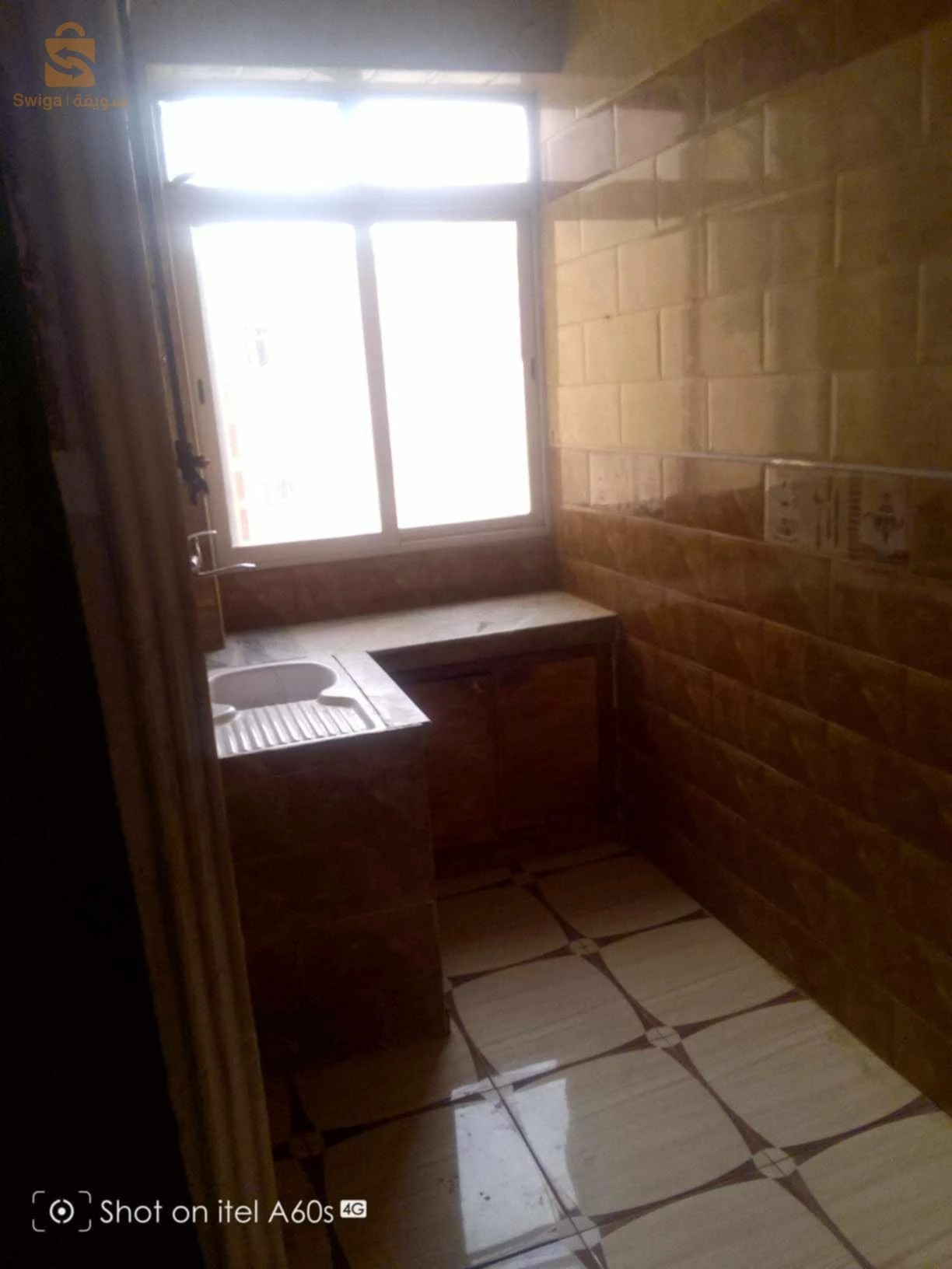 متوفر شقة. F, 3.مفتاح 🔑طابق اول للبيع بحي سي مصطفى ولاية بومرداس 320مليون.. ٠0662832173