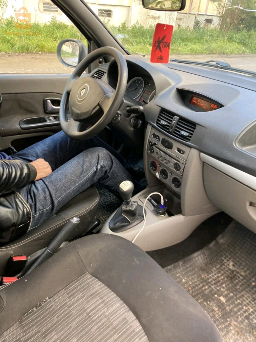 رينو SYMBOL 2011 9 البليدة