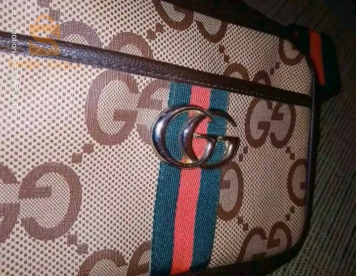✓Jordan
✓THE NORTE FACE
✓sakocha GUCCI
