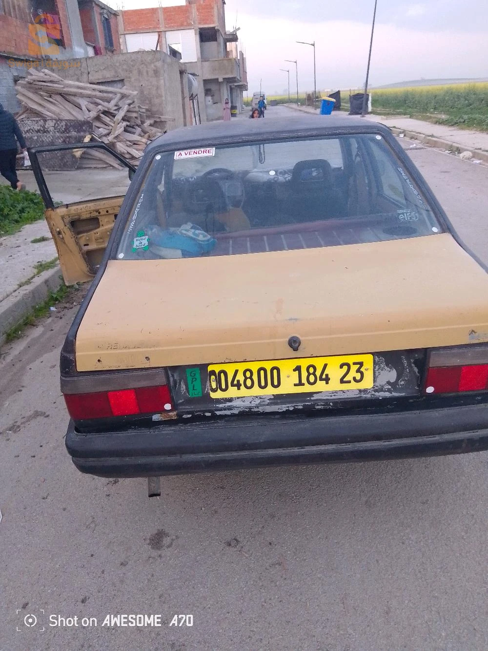 رينو R 9 1984 23 عنابة