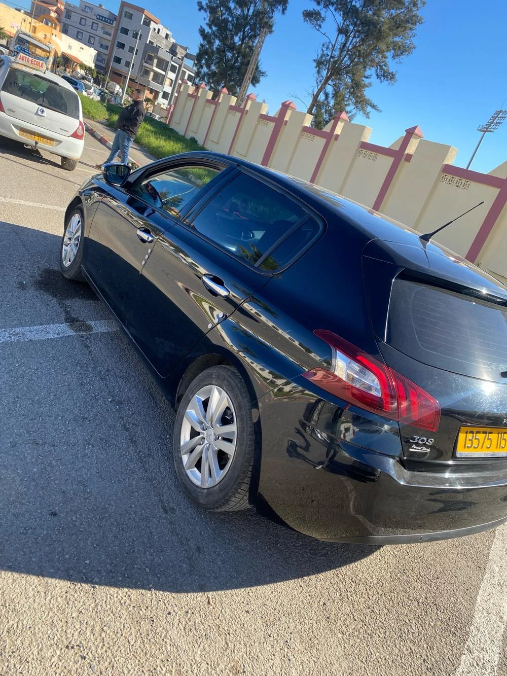 Peugeot 308 2015 42 TIPAZA