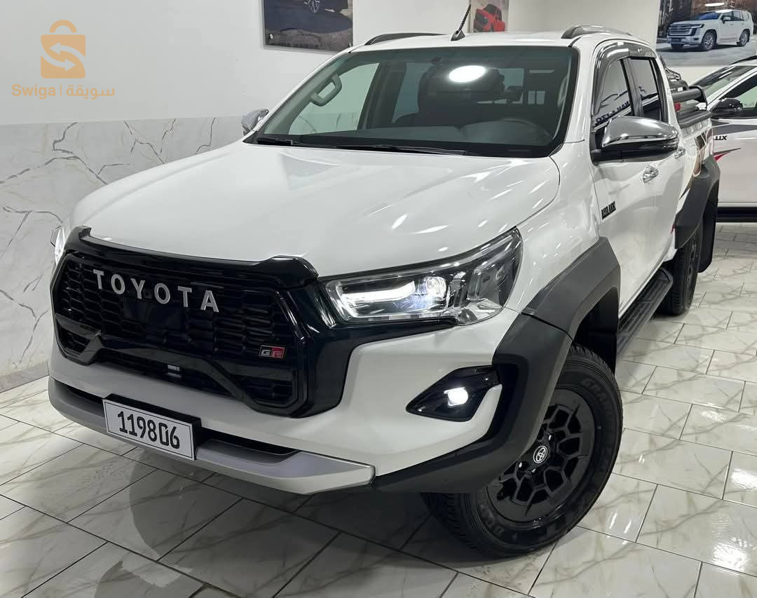 تويوتا Hilux 2024 24 قالمة