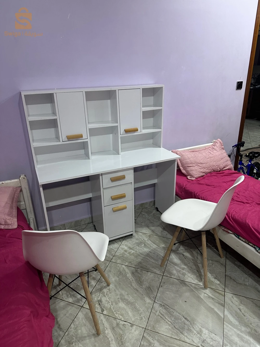bureau 2 place top modèle et très bien fini et solide ✅
0540881952