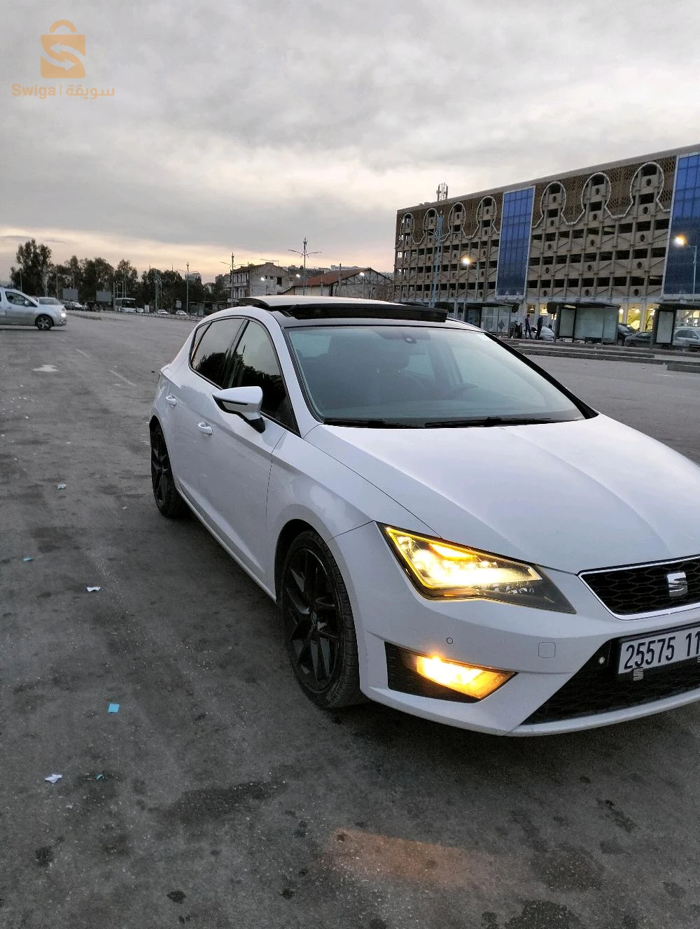 Seat Leon 2014 25 CONSTANTINE