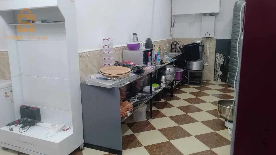 خيمة مأكولات تقليدية مجهزة للبيع0676512657