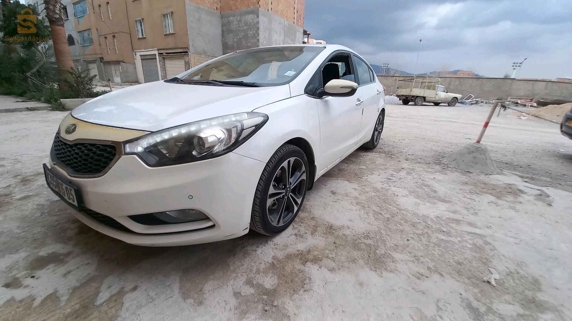 كيا Cerato 2015 5 باتنة