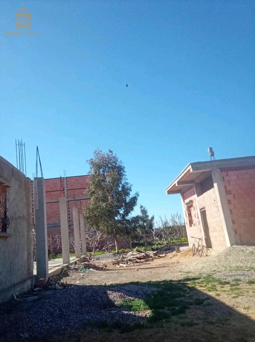 كركاس للبيع في العيايدة فيها 60 ميترا ديزيستومو مشي اكتي نميرو تاعي 0771827215