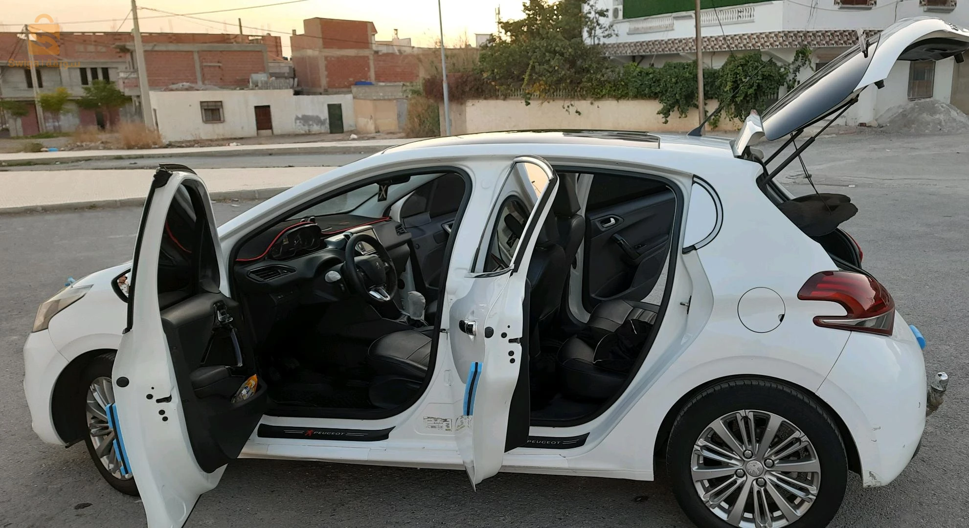 بيجو 208 2015 13 تلمسان