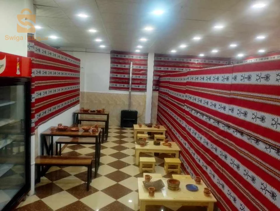خيمة مأكولات تقليدية مجهزة للبيع0676512657