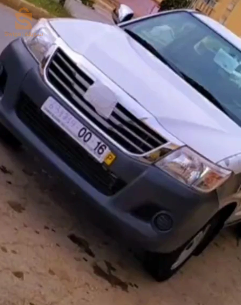 تويوتا Hilux 2016 2 شلف