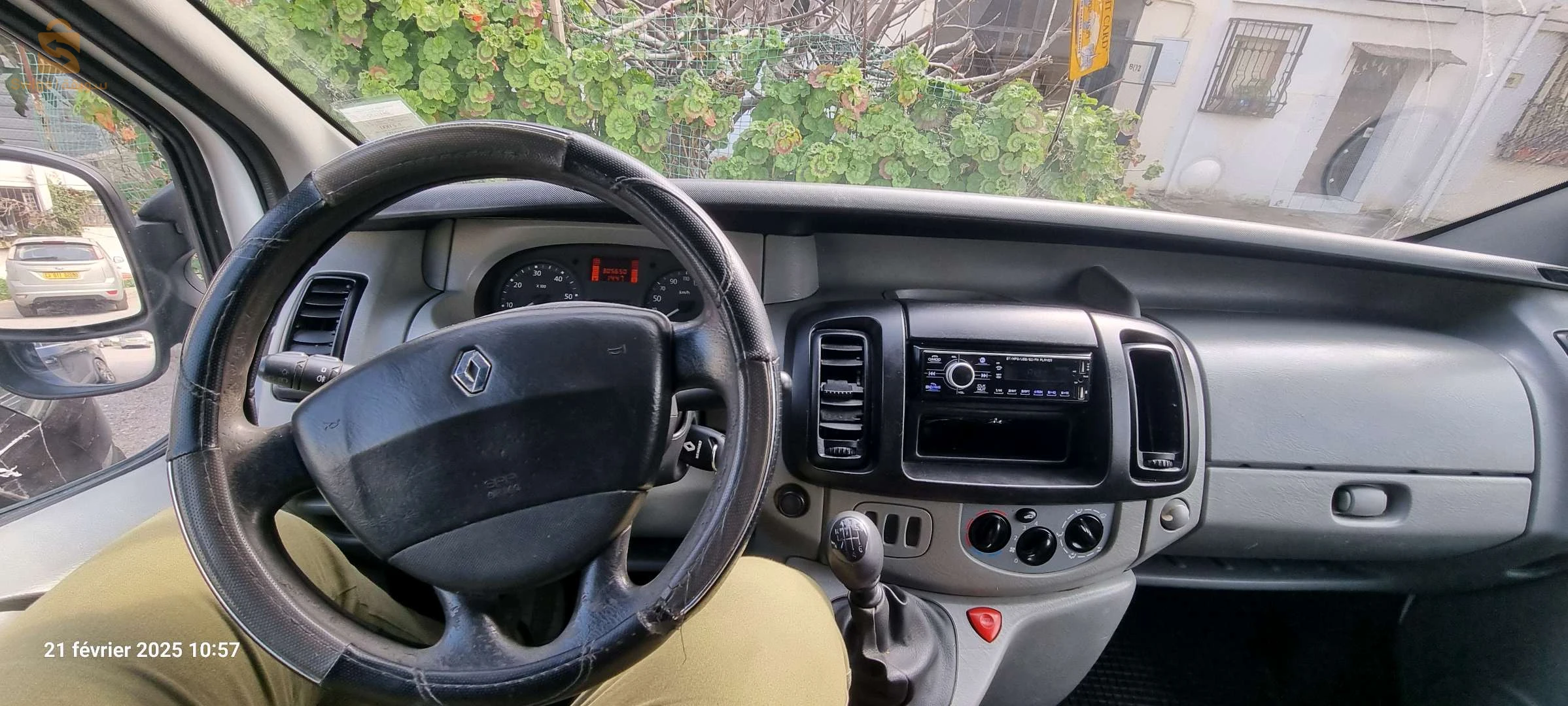 Renault Trafic 2010 43 MILA