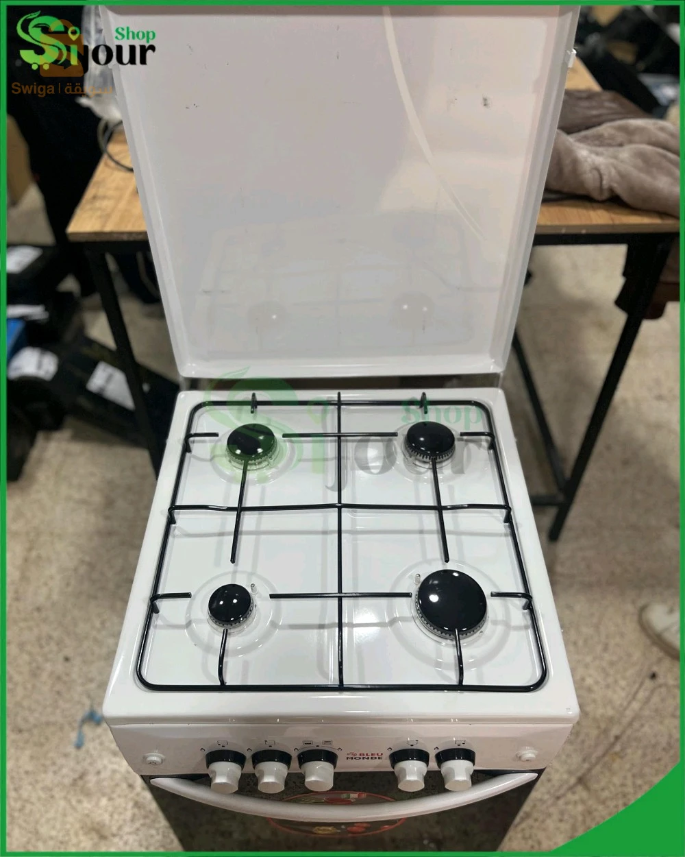 Cuisinier bleu monde