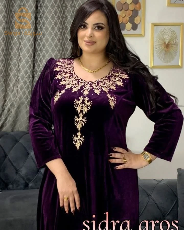 ملابس نسائية