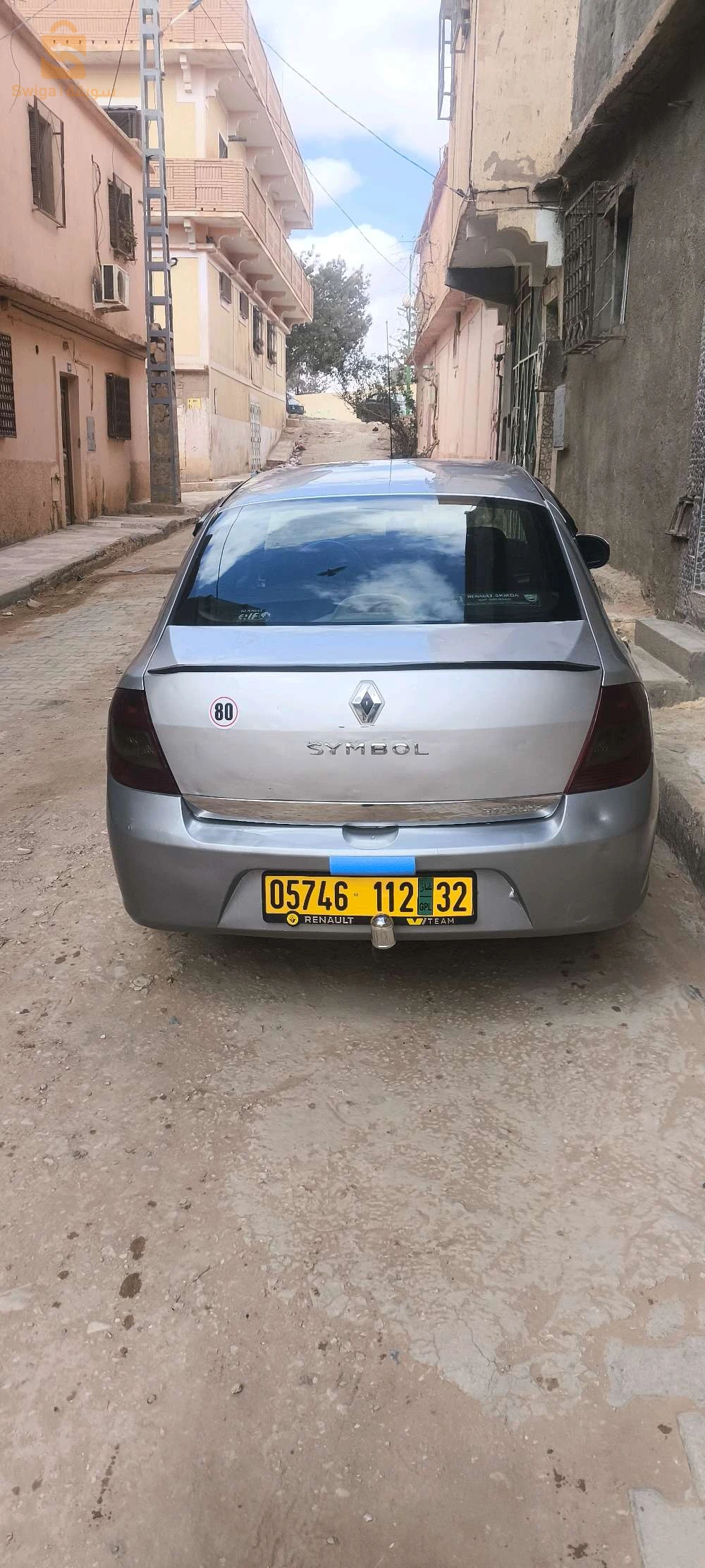 رينو SYMBOL 2012 32 البيض