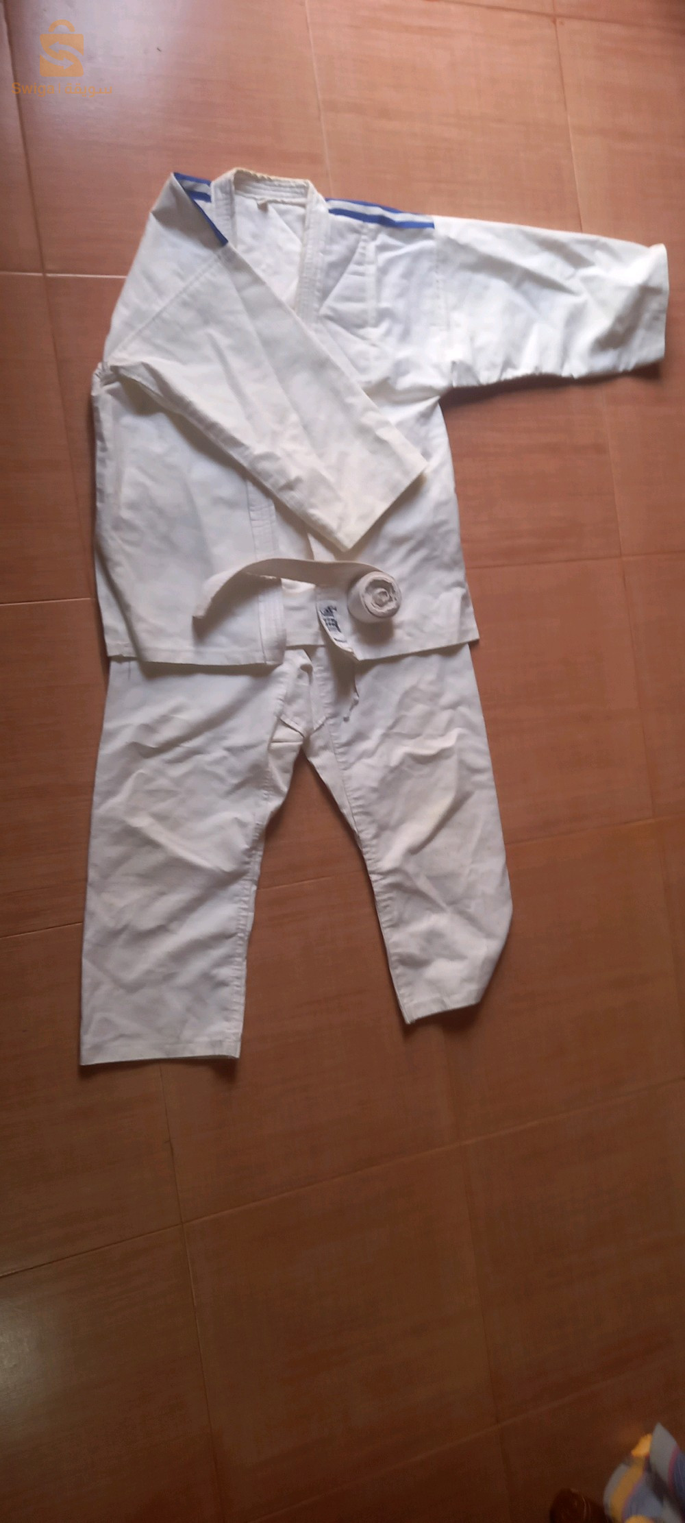 كيمونو بيضة وزرقة للبيع بحزامة بيضة سعر 500الف للوحدة